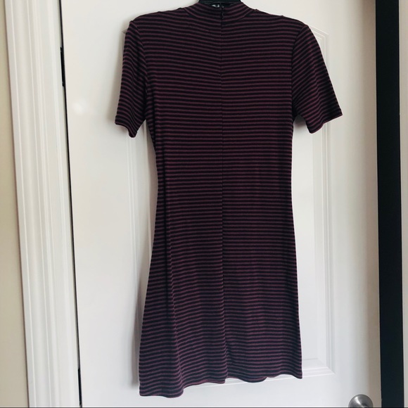 Vans maroon and black stripe dress - Picture 2 of 4
